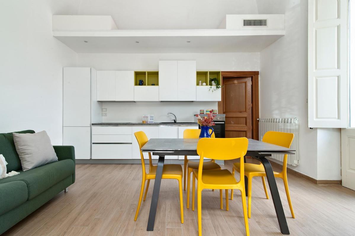 Residence De Franchis - Smart Apartments Lecce Eksteriør billede