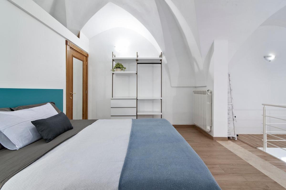 Residence De Franchis - Smart Apartments Lecce Eksteriør billede