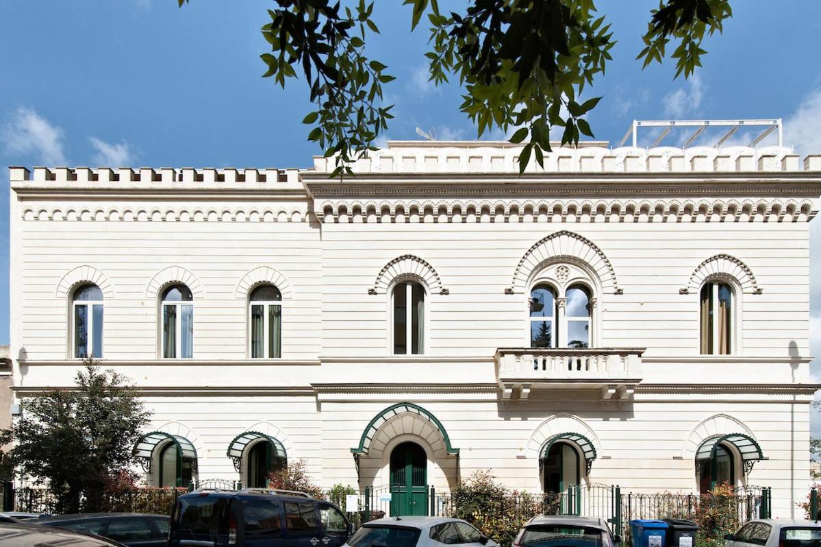 Residence De Franchis - Smart Apartments Lecce Eksteriør billede